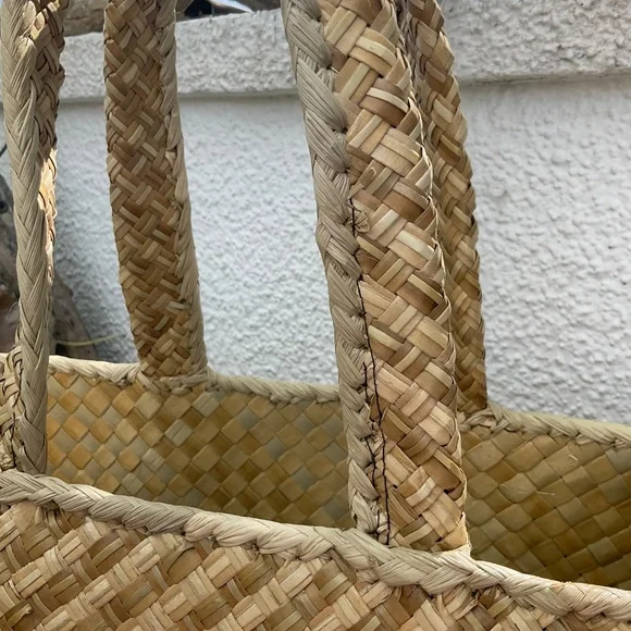 Lauhala Woven Large Hawaiian Bag - Picture 3 of 7